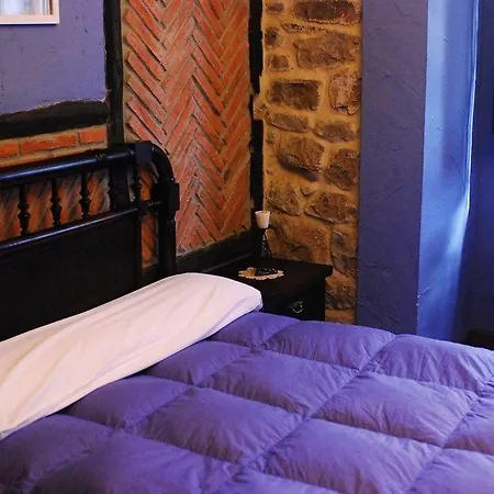 Konukevi Rural Ochohermanas 4*