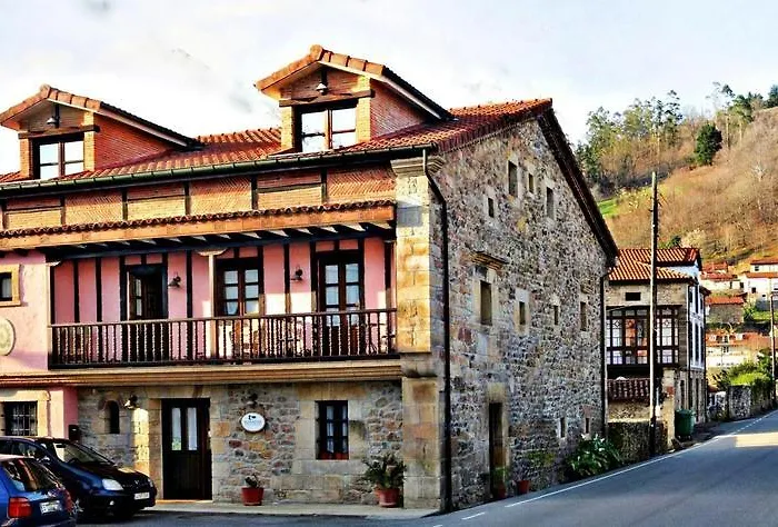 Penzion Rural Ochohermanas 4*